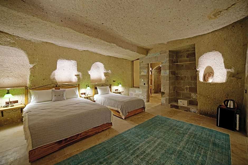Design Cave Hotel