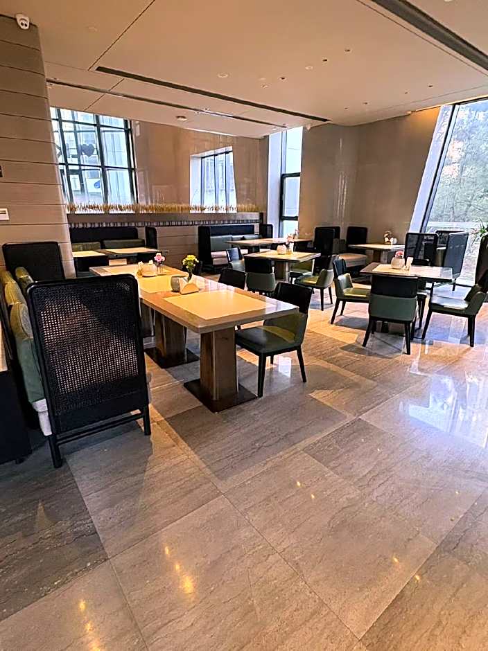 Somerset Zhongmao Changchun