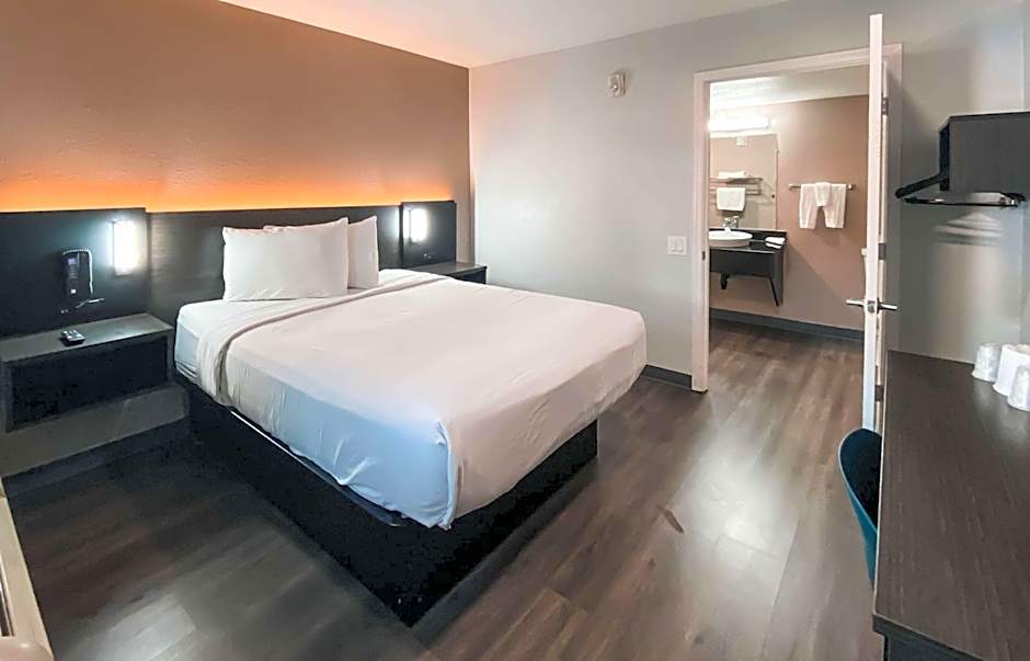 Motel 6-West Sacramento, CA