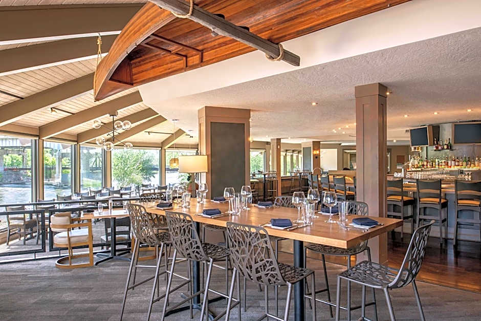 DoubleTree By Hilton Missoula Edgewater