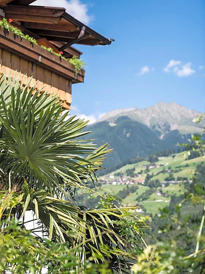 Hotel Zirmerhof & Residence