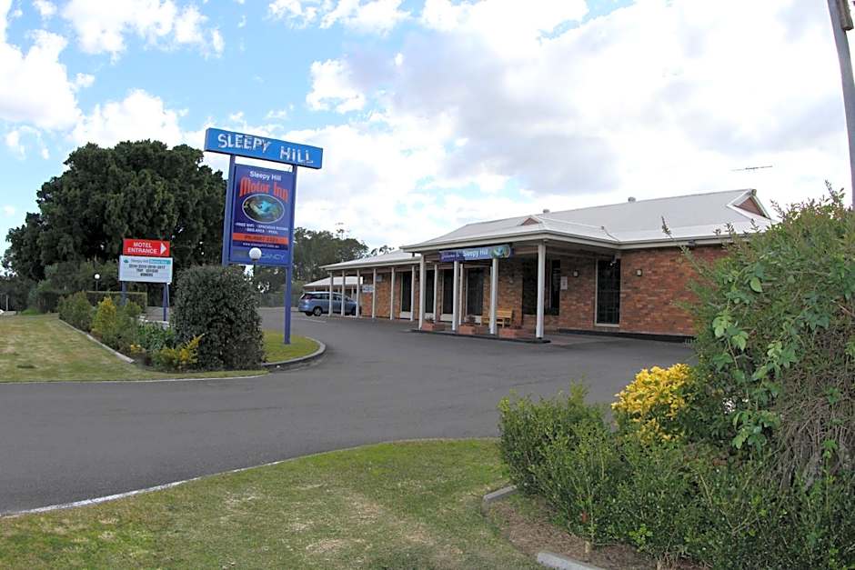 Sleepy Hill Motor Inn