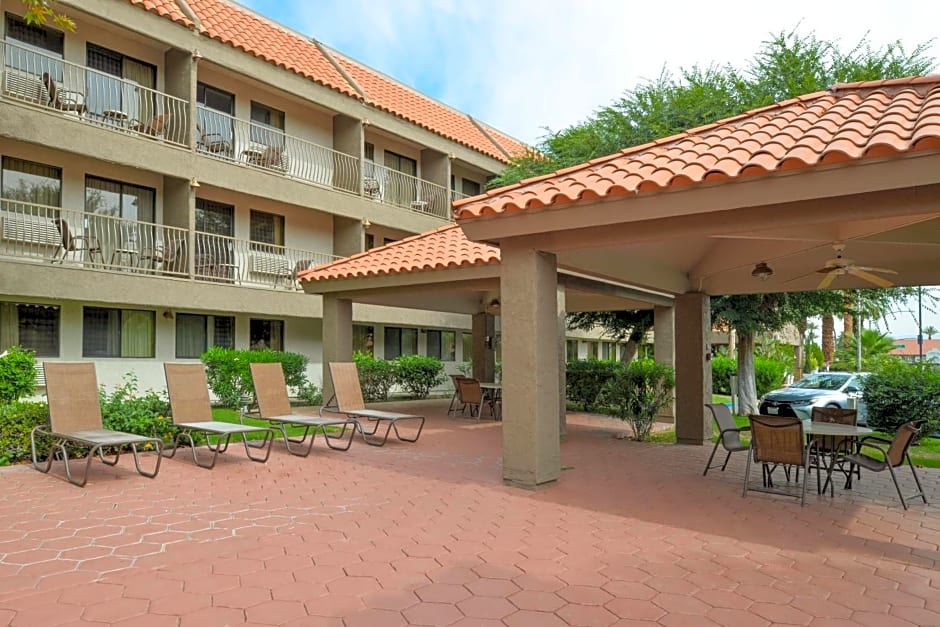 Holiday Inn Express Palm Desert By IHG