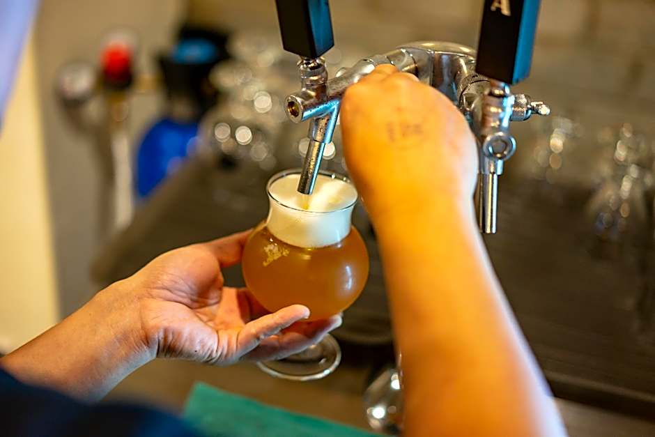 Mireuk Mireuk Beer Hostel