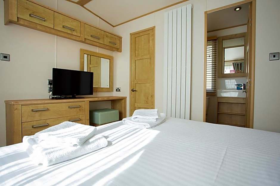 The Lakes Rookley Holiday Park