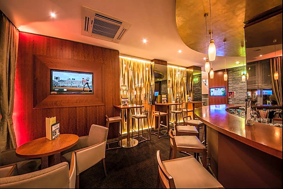 Best Western Plus Delta Park Hotel