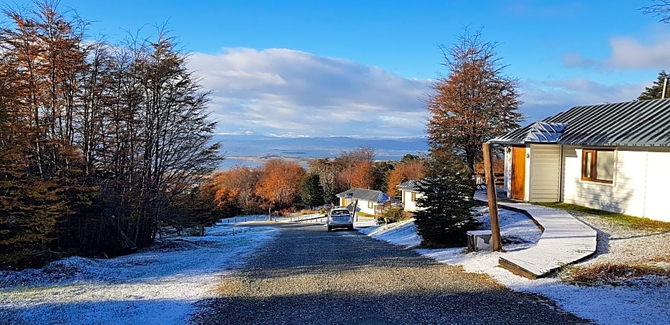 CabaÃ±as Del Martial
