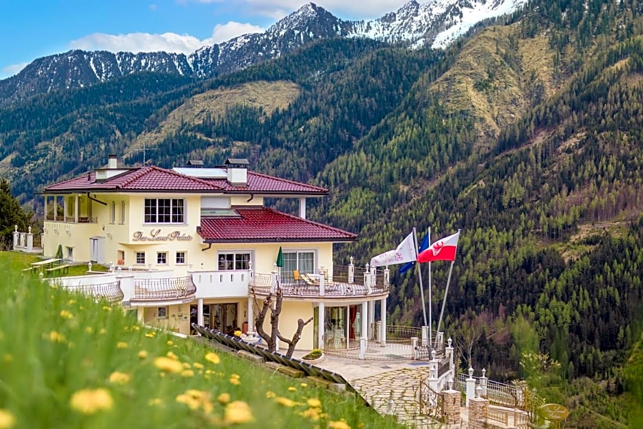 Das Land-Palais - Your lovely Mountain Hideaway