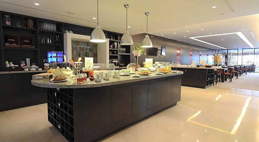 Staybridge Suites & Apartments - Beirut By IHG