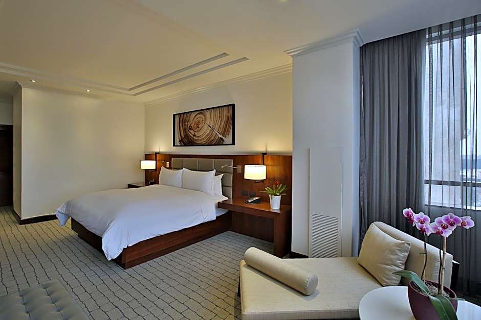 Photo 1 of 8 of 1 Bedroom 1 King Bed Suite, City View, High Floor