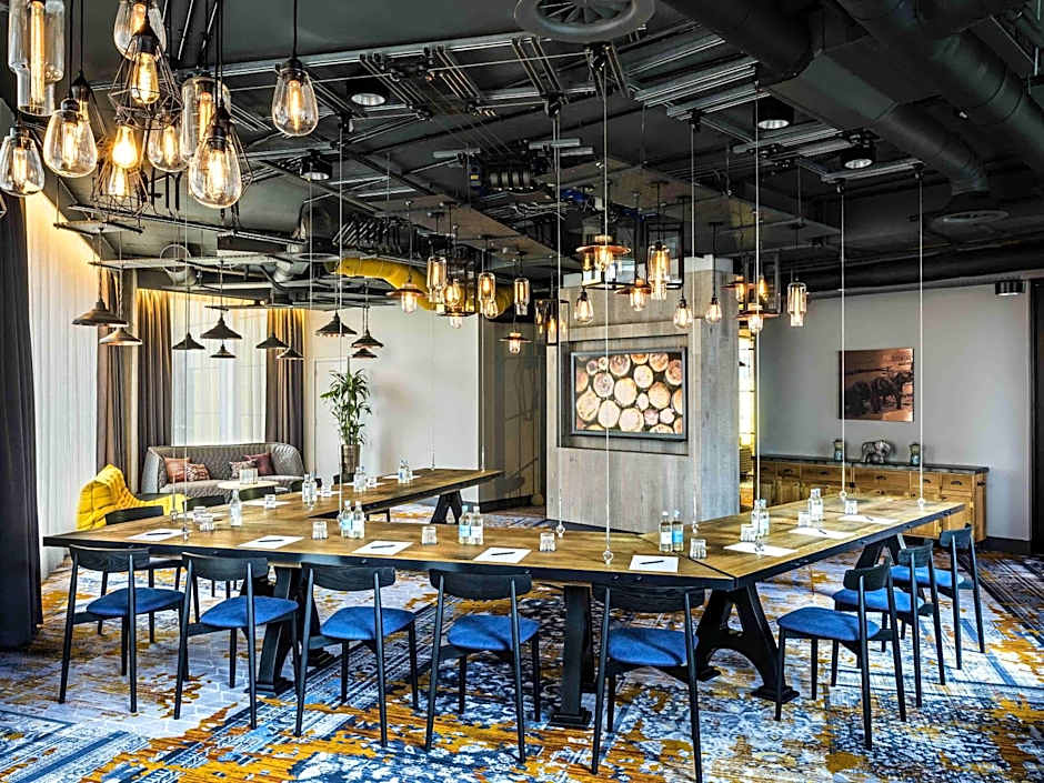 Novotel London Canary Wharf