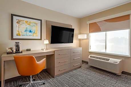 Standard King Room - Non Smoking