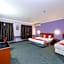 OYO 472 Comfort Hotel 1