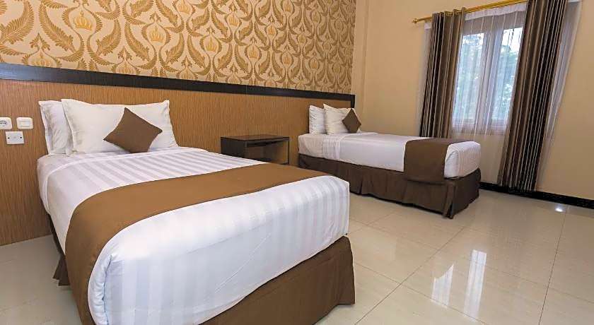 Sylvia Hotel Maumere