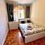 Ljmonade Hostel