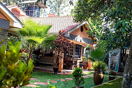 Lovely Garden Guest Home