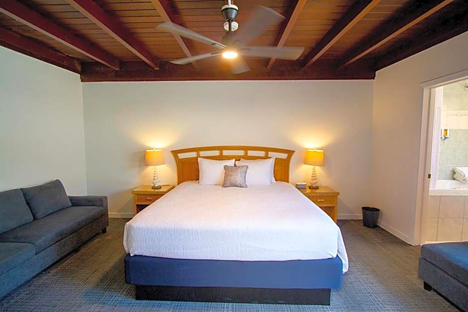 Edgewater Beach Inn