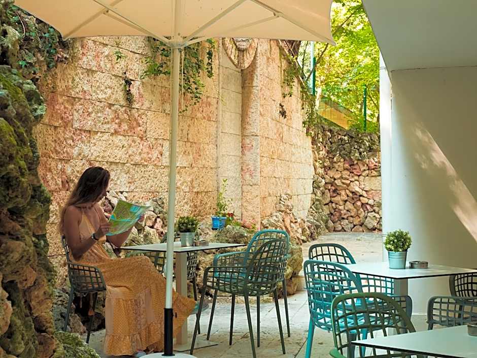 ibis Styles Golden Sands Roomer Hotel