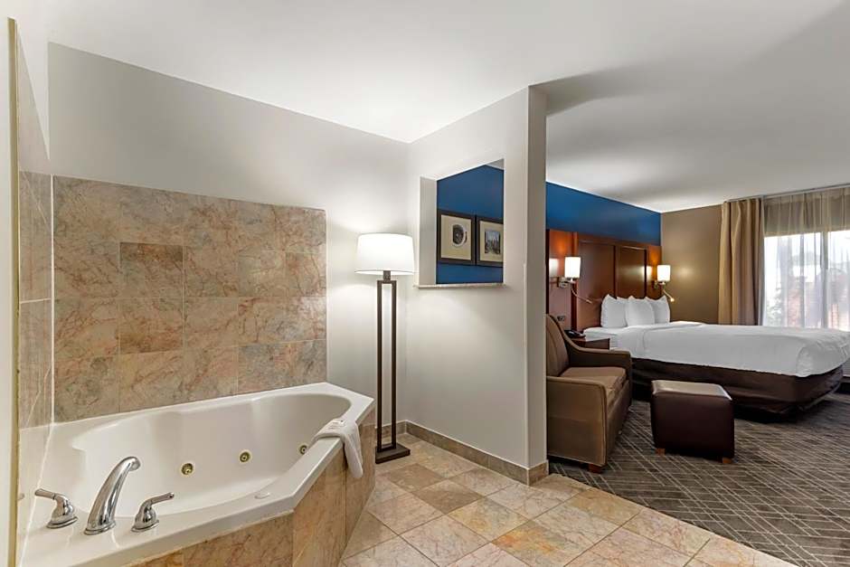 Comfort Suites Atlanta Airport