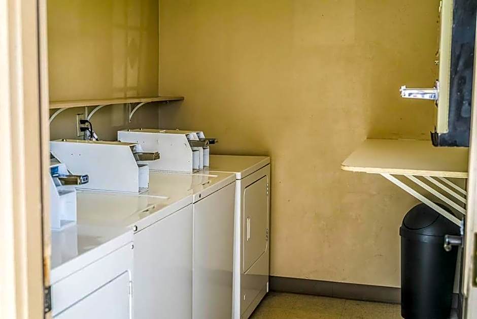 Montrose Valley Lodge