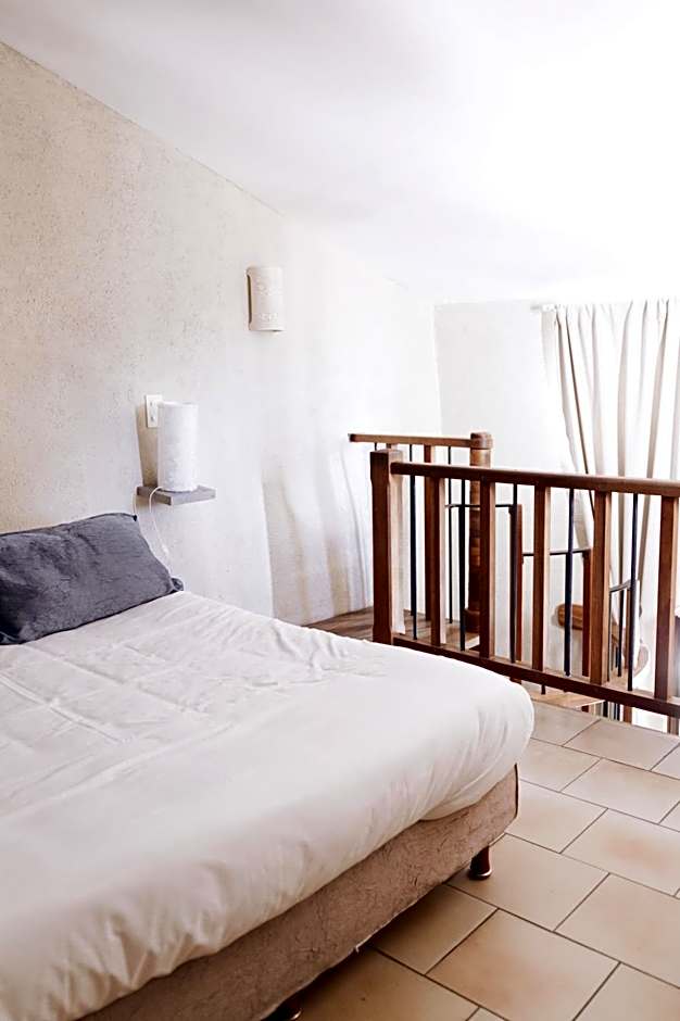 Hôtel la Fête en Provence