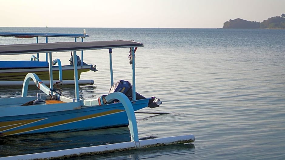 Bleu MATHIS Gili Asahan