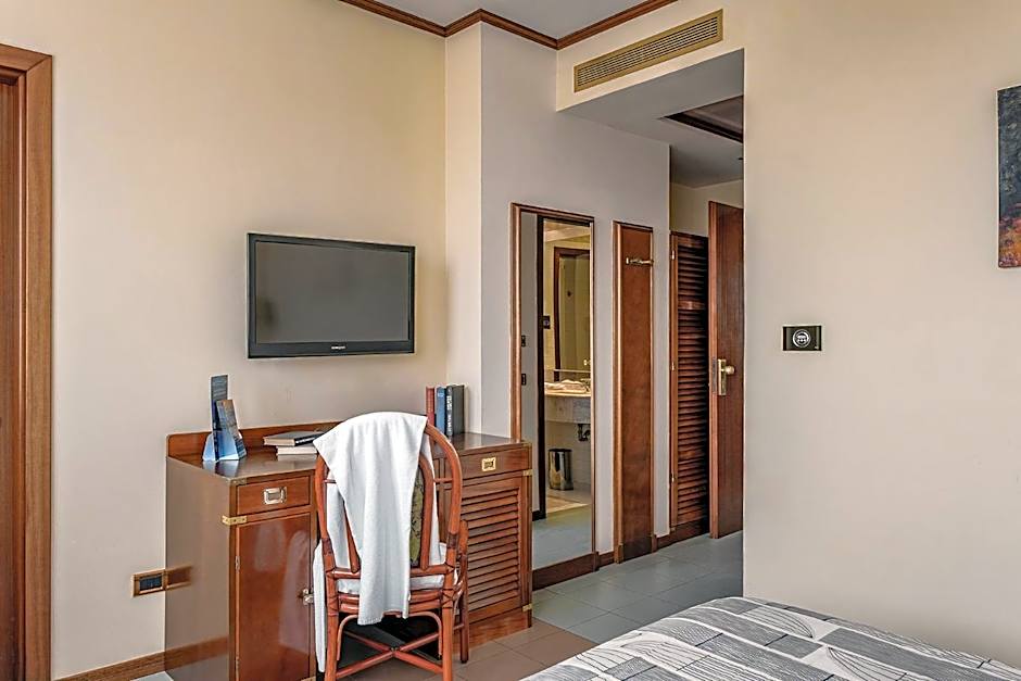 Vintage Hotel Tornese - Business & Events