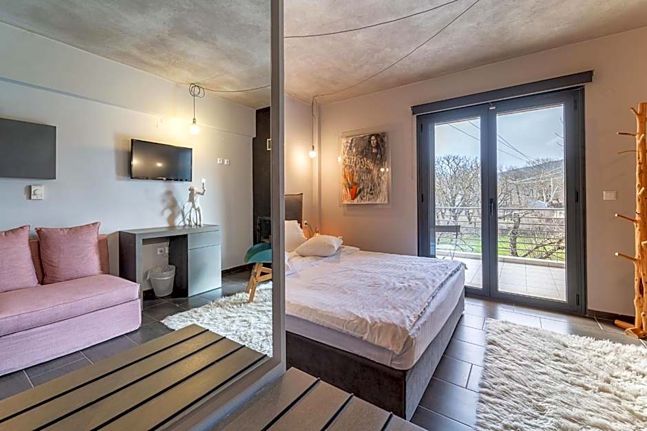 Oniropetra Boutique Hotel