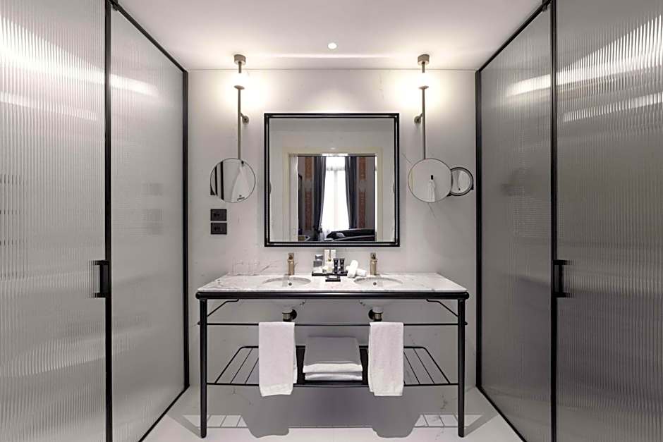 Radisson Collection Hotel, Palazzo Nani Venice
