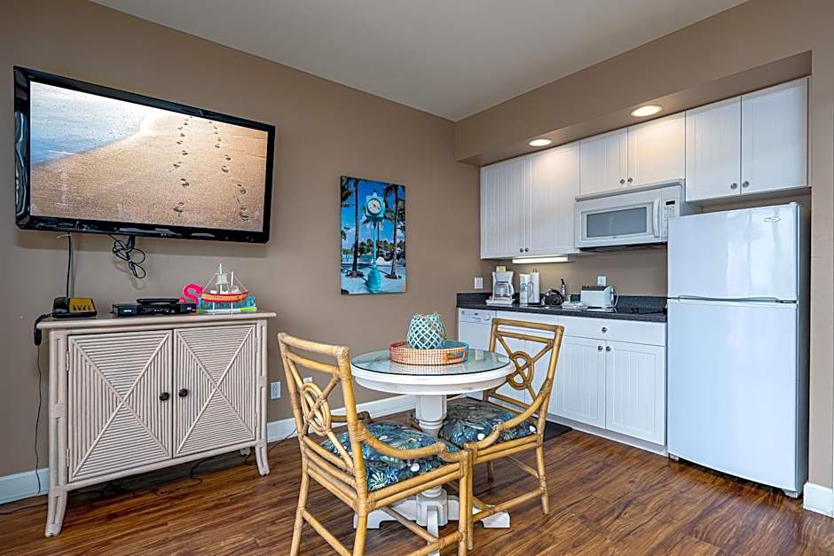 Harbour House at the Inn 307