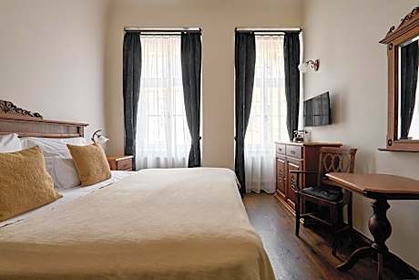 Royal Superior Double Room