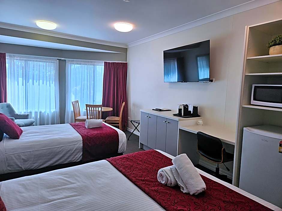 Eastgate on the Range Motel