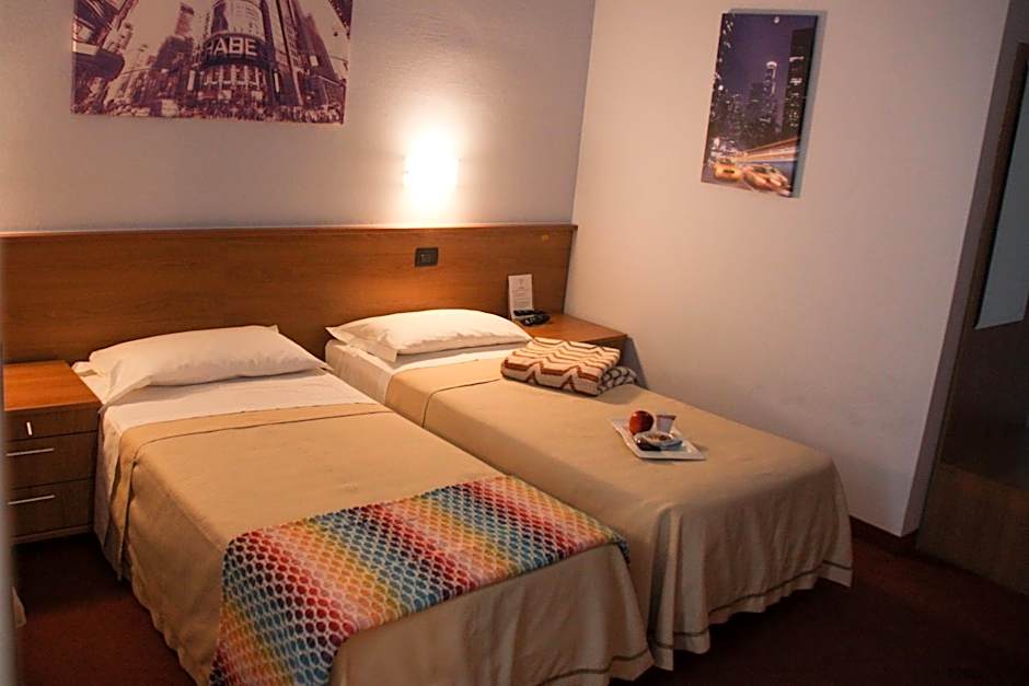 Hotel Lux