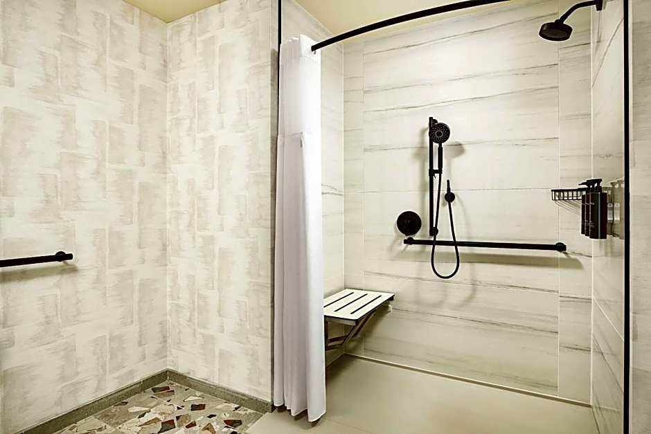 Lively Hotel On Oak Oklahoma City, Tapestry By Hilton