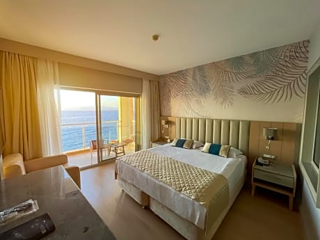 Twin/Double room - Superior - Side Sea View