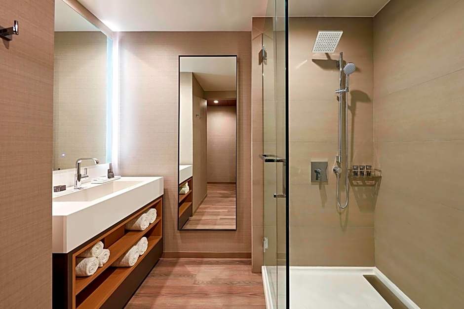 AC Hotel by Marriott San Jose Sunnyvale Cupertino