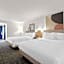Spark by Hilton Tupelo