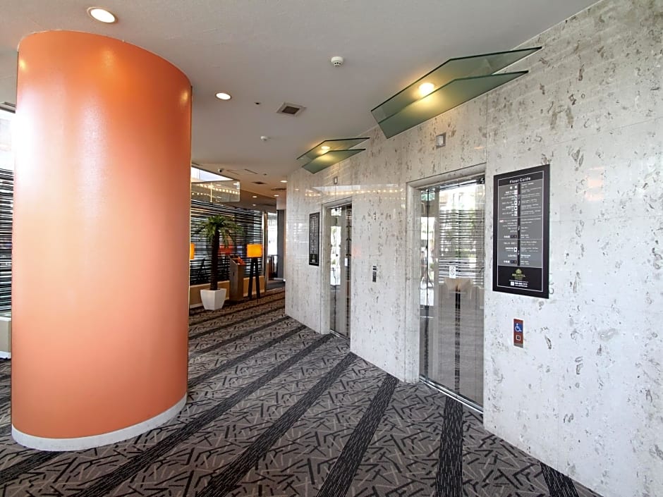 Apa Hotel Fukuoka-Watanabedori