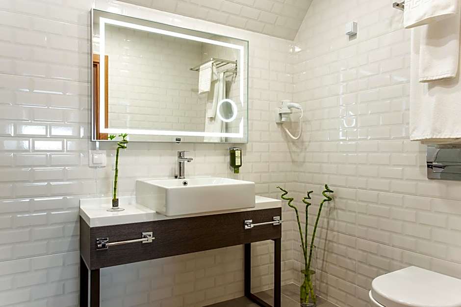 BEST WESTERN TERMINUS HOTEL