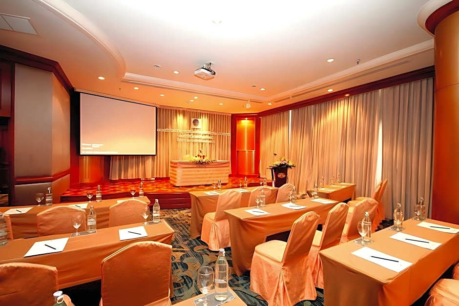 The Emerald Hotel - Bangkok