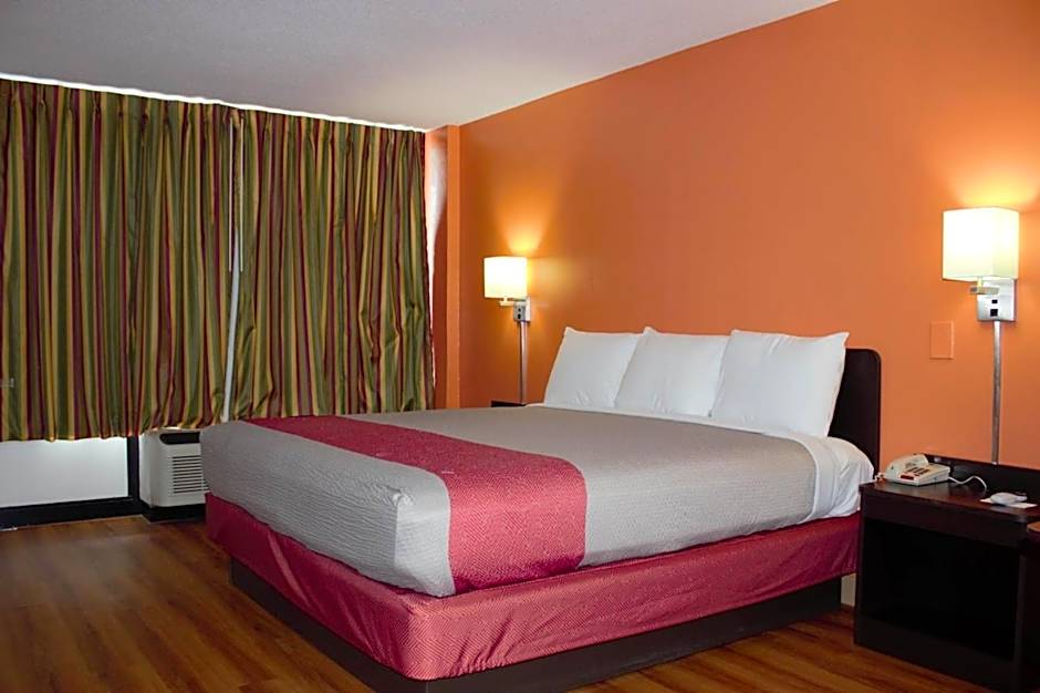 Motel 6-Cleveland, TN