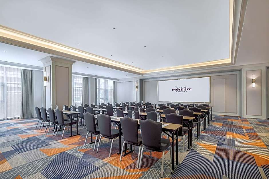 Vienna Hotel Dongguan Song Flower Lake