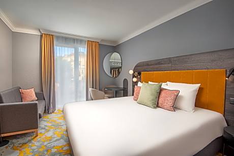 Cozy Double Room with balcony