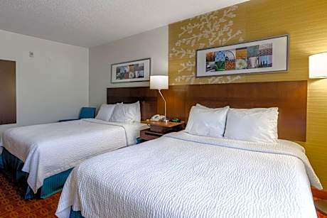 Queen Room with 2 Queen Beds