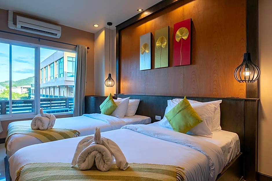 Photo 1 of 6 of Deluxe 1 Double Bed or 2 Beds