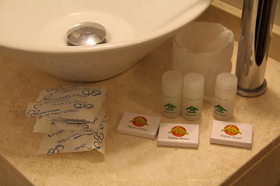 Alpino Hotel