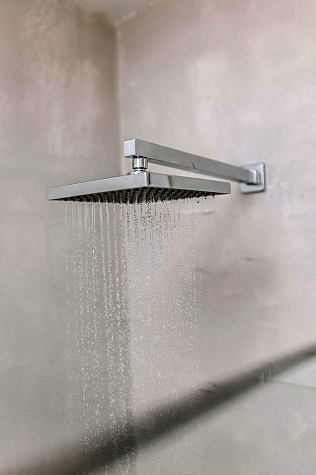 HERCULES LUXURY LIVING