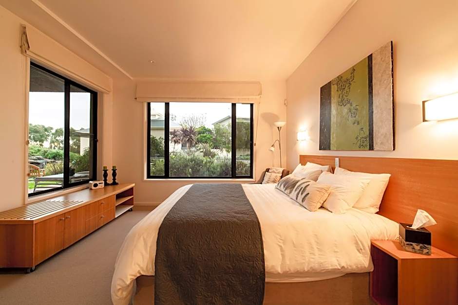 Hilltop Apartments Phillip Island