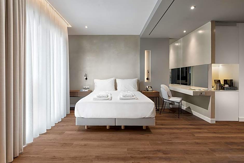 Ivis 4 Boutique Hotel