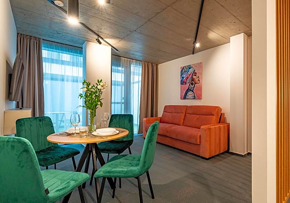 Noir Hotel
